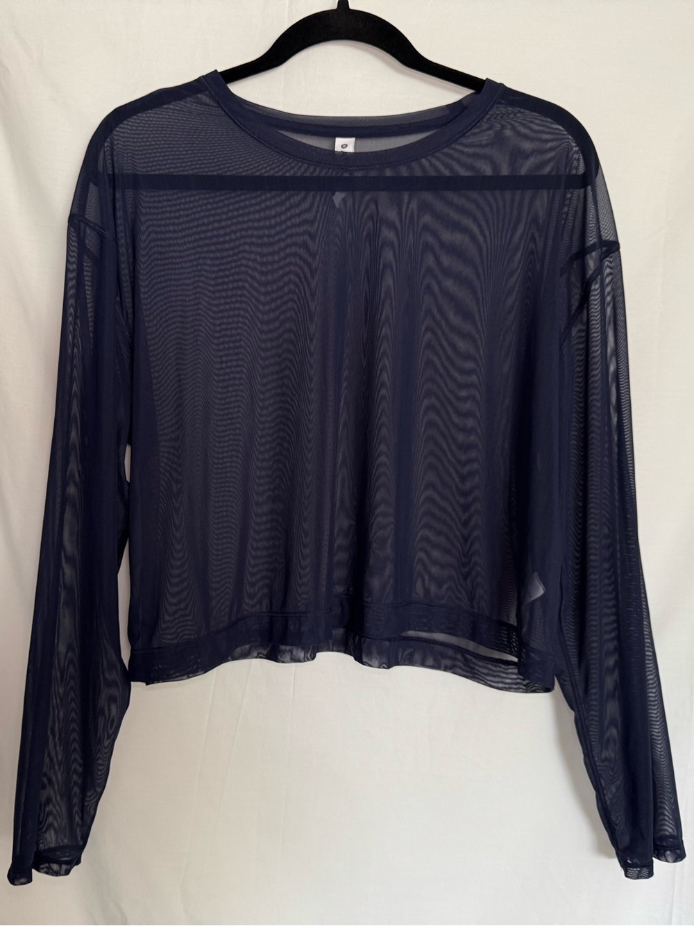 Athleta Sheer Mesh Long Sleeve Crop Top Navy Blue Size L (minor pull on back)